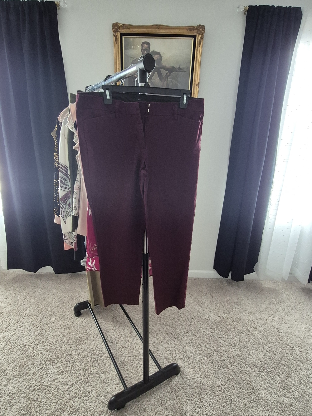 & Other Stories Burgundy Floral V-Neck Sleeveless Camisole - Picture 2 of 2